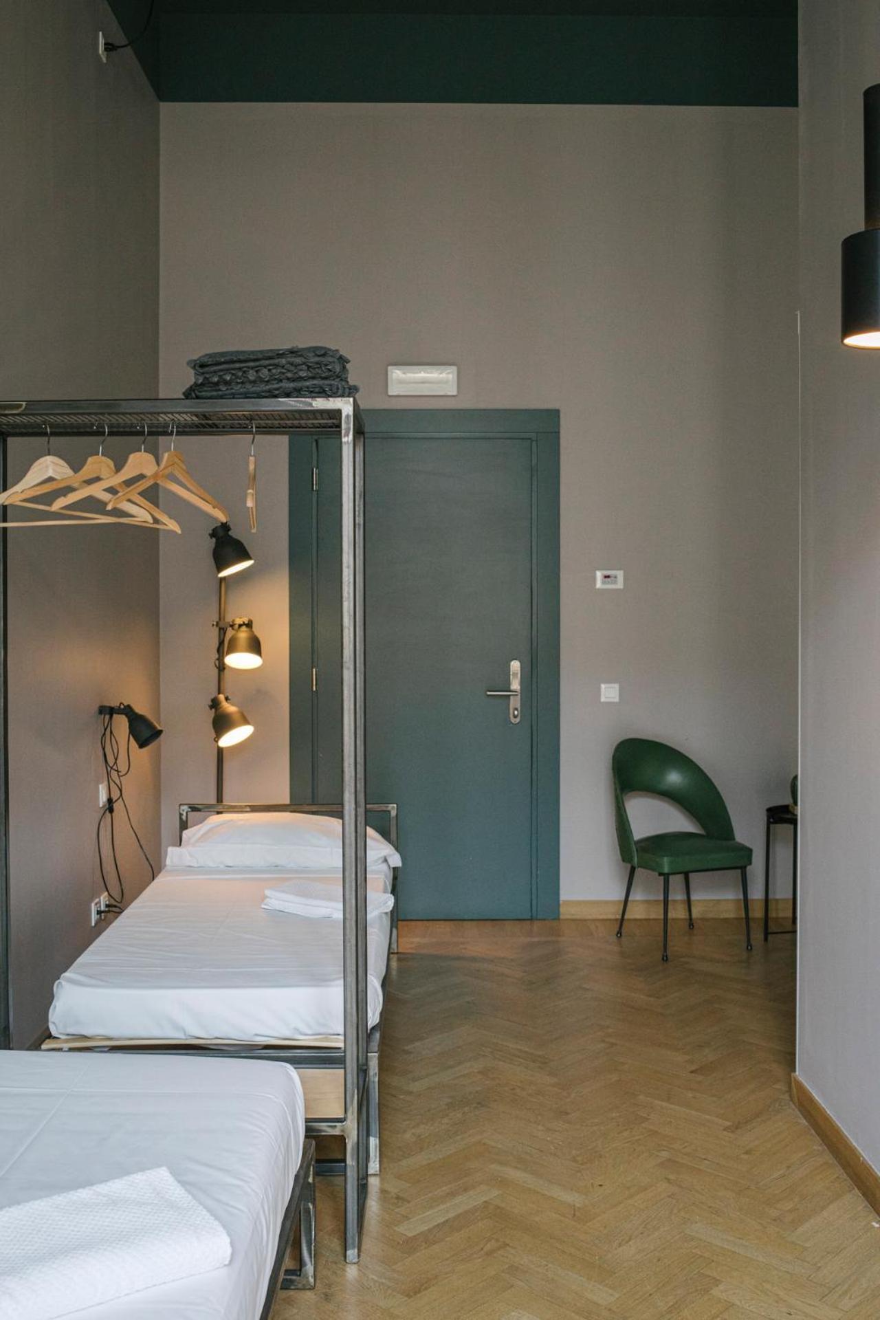 Auberge de jeunesse Casabase à Milan Extérieur photo